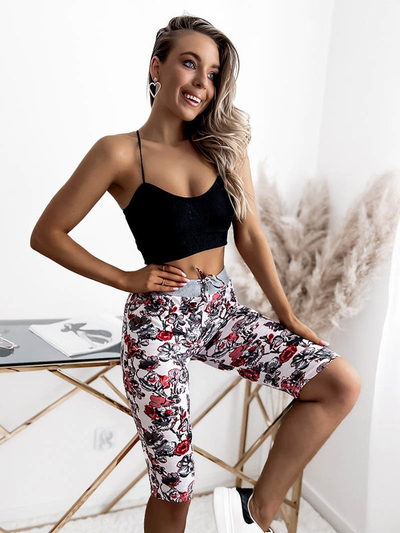 Royalfashion Женские шорты 3/4 белого цвета с цветами PLUS SIZE