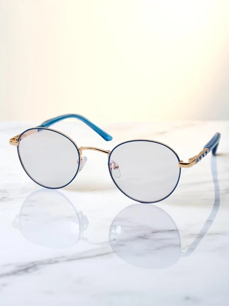Royalfashion Sunglasses in a Square Skyline Shades