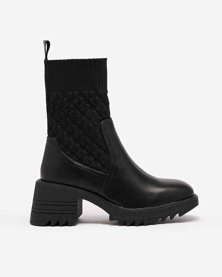 Royalfashion Melni sieviešu zābaki Acigog ar plakanu papēdi