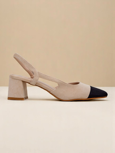 Royalfashion Sieviešu kurpes ar zemu papēdi ar dekoratīvu purngalu Eleganzo