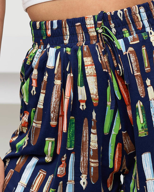 Neon green patterned women's shorts - Clothing