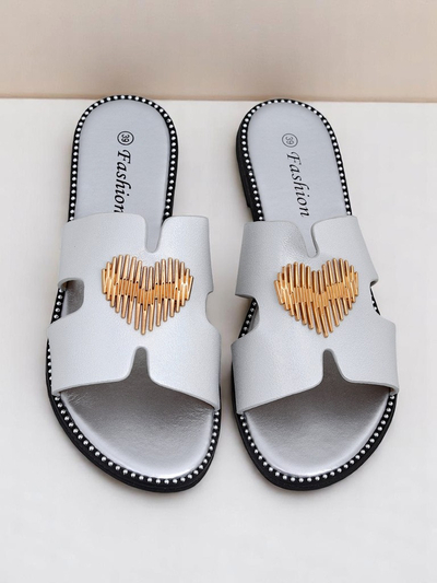 Royalfashion Damskie klapki na płaskiej podeszwie Heart Chic