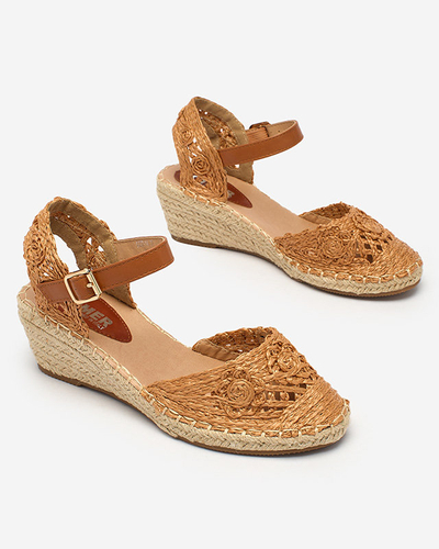 Royalfashion Braided women's sandals on heels in camel color Gluzja