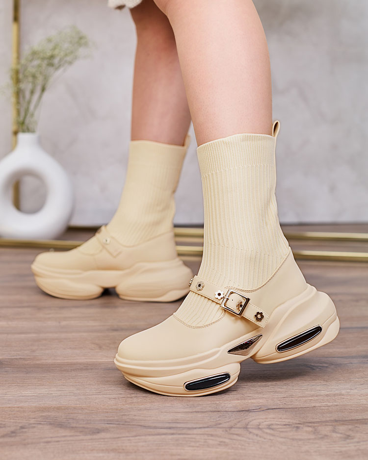 Royalfashion Sieviešu sporta zābaki ar a'la zeķes virsmu bēšā krāsā Folden