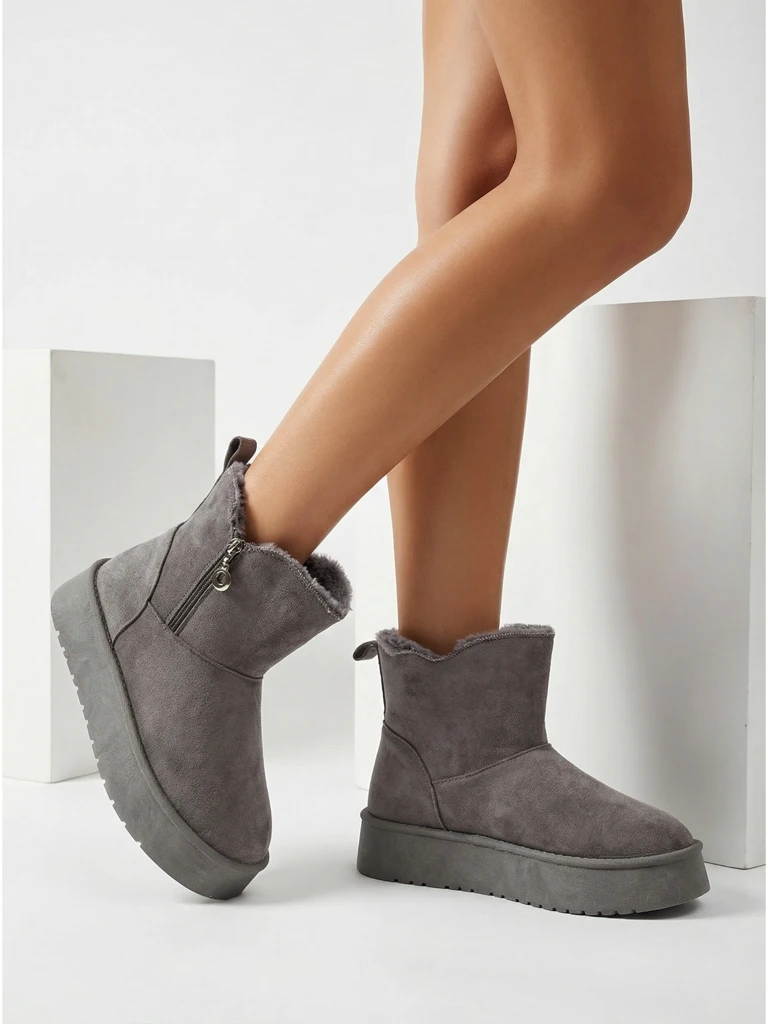 Short women's snow boots a'la Vesiola