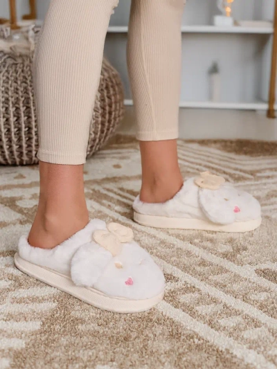 Royalfashion Sieviešu ādas čības ar izbīdītu loku Savos