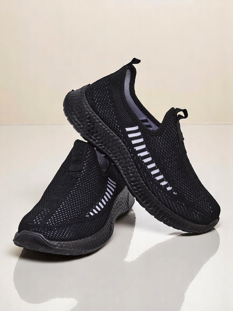 Royalfashion Sieviešu sporta apavi bez aizdares no auduma Sport Slip-On