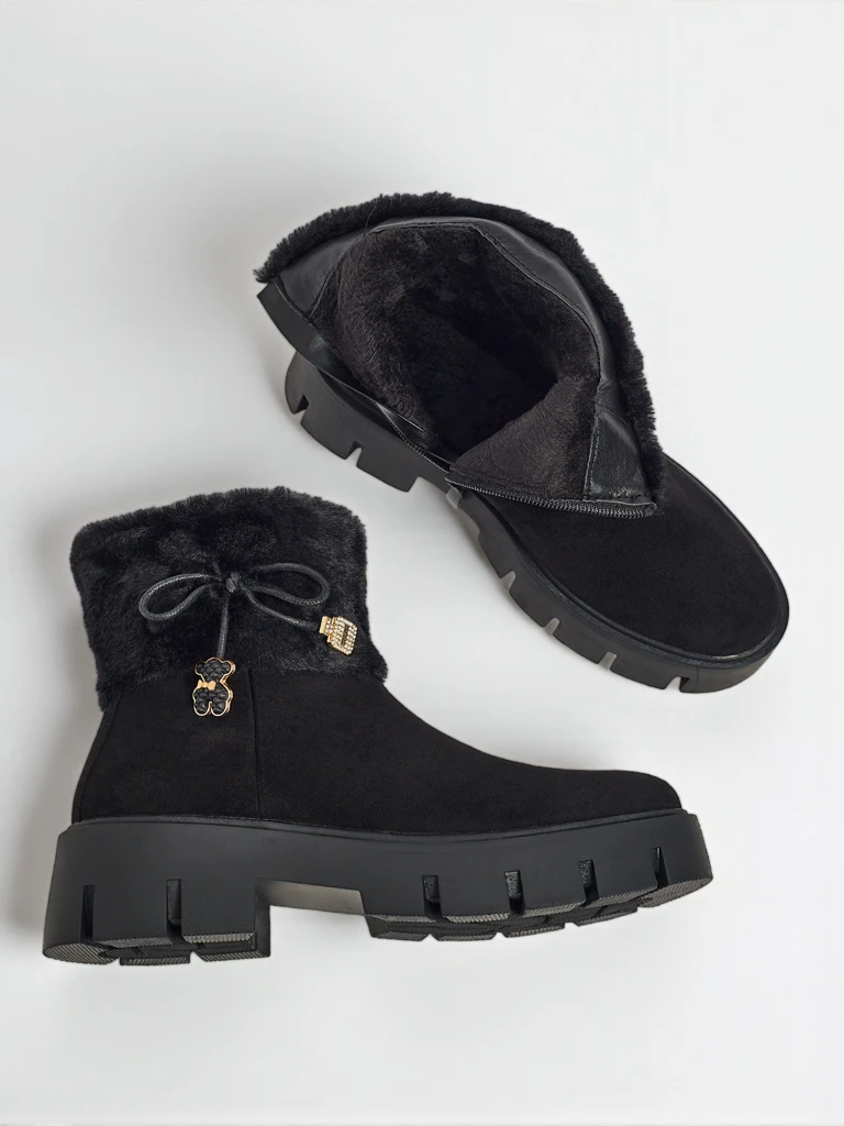 Wyższe botki damskie eko zamszowe z futerkiem Vernaya