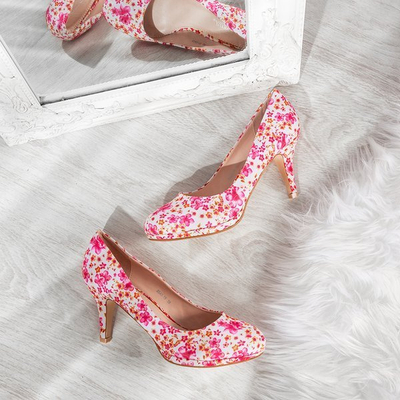 Białe czółenka na szpilce z kwiatkami Coral Springs - Obuwie