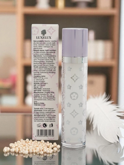 Luxelux Smoothing and Moisturizing Makeup Primer Base