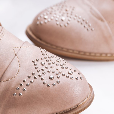 Pink shoes with flat heels and Nose rivets - Shoes 1