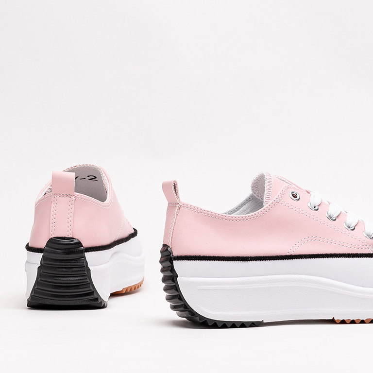 Light pink women's sports shoes a'la sneakers Tenemika - Footwear