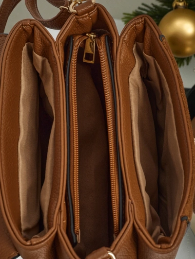 Emakumezko larruzko poltsa txikia Aurella