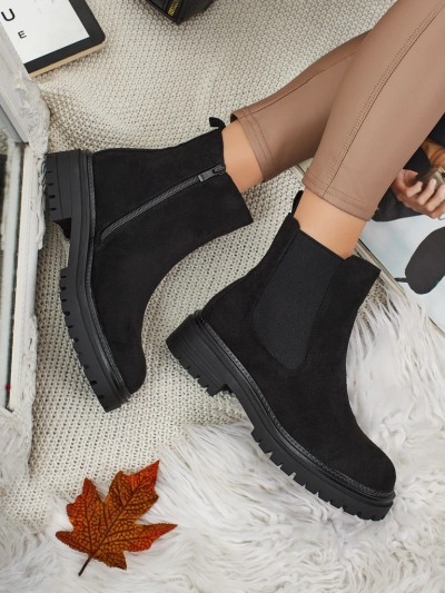 Women's Chelsea boots made of eco-suede Yorves
