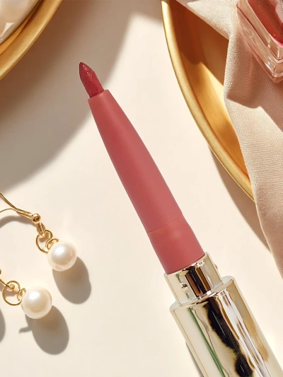 Liquid lipstick and lip liner 2-in-1 Coral Fever