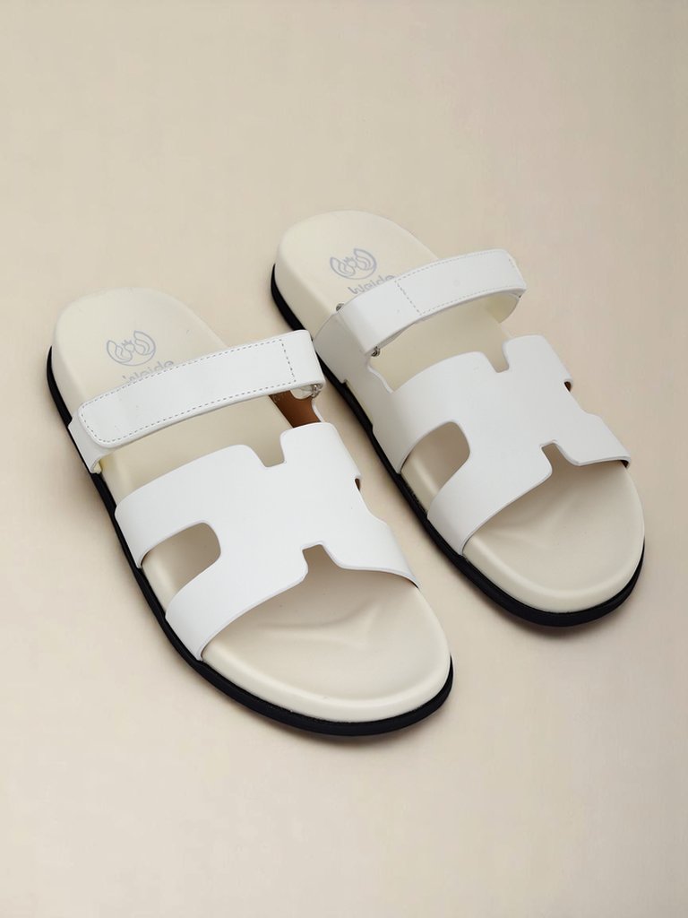 Royal Fashion Women's flat sole slippers Arian