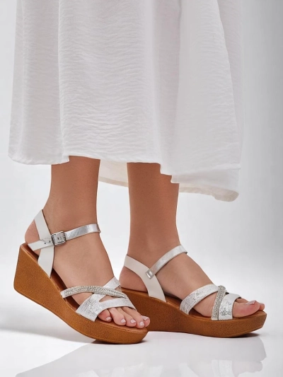 Женские туфли на платформе Royalfashion с стразами и блестками Eclat