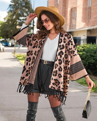 Royalfashion sieviešu pončo ar rakstu