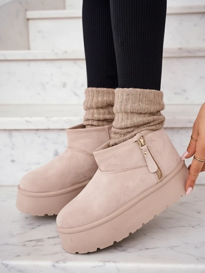 Royalfashion Women's platform snow boots a'la Delgadi