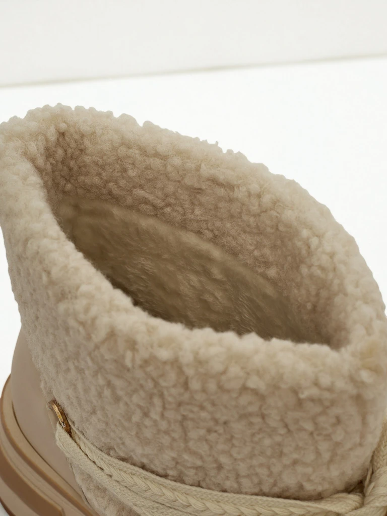 Женские ботинки a'la снегоходы с мехом Verruna