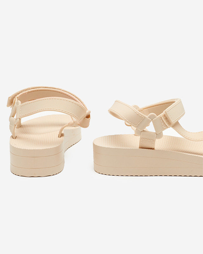 Bēšas sieviešu sandales ar platiem papēžiem Ostoy-Shoes