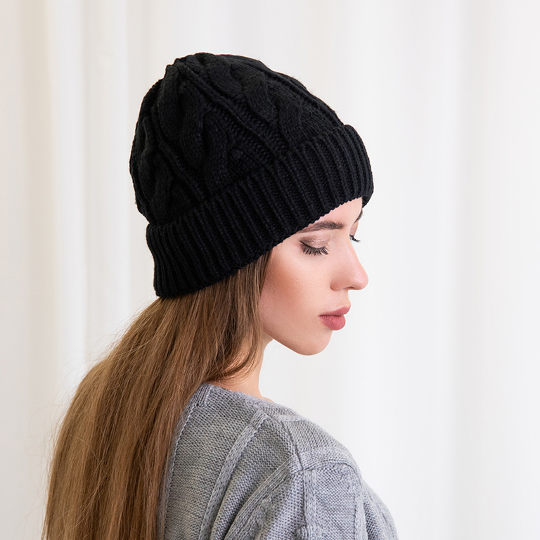 Sieviešu ziemas melnā cepure - Aksesuāri
