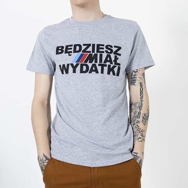 Серая мужская футболка с надписью