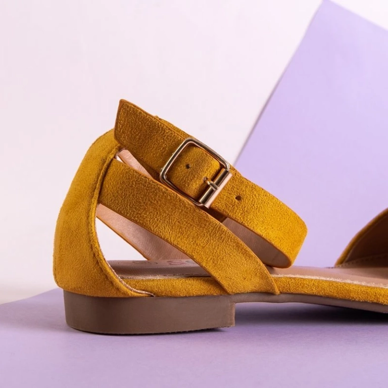 OUTLET Mustard women's ballerinas with flat heels Dilerma - Shoes