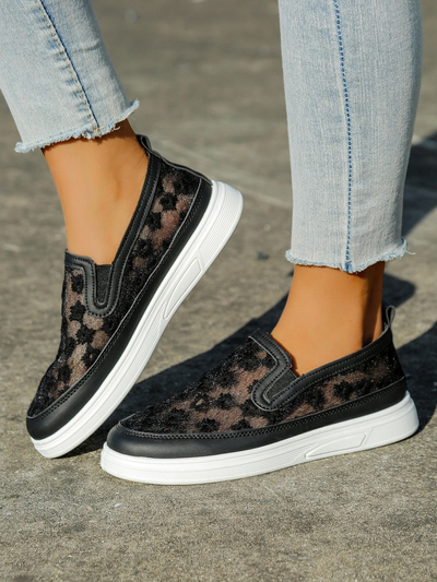 Royalfashion Women's mesh loafers with flowers Emzos