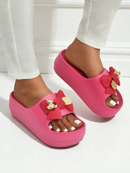 Royalfashion Women's rubber flip-flops with decorative bow Alday