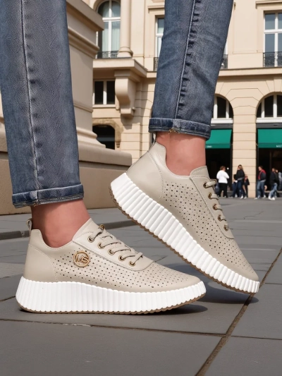 Royalfashion Women's sporty lace-up sneakers Jovenes