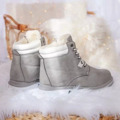 OUTLET Gray hiking boots with North Land insulation - Footwear