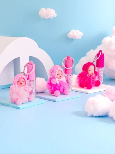 Lip gloss for children with doll Dark Pink