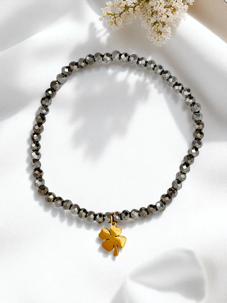 Royalfashion Sieviešu rokassprādze ar āboliņa piekariņu