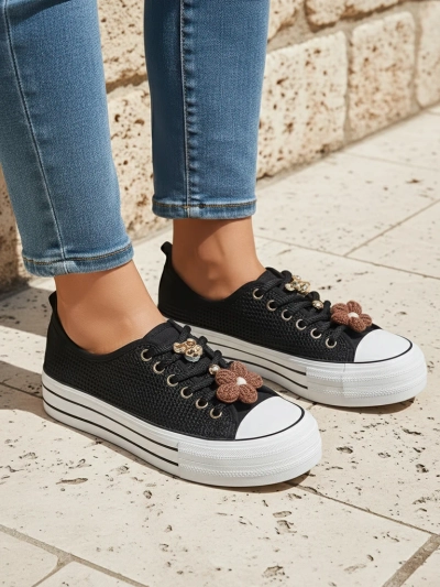 Royalfashion Sieviešu perforētās sporta kedas ar dekoriem Osdo