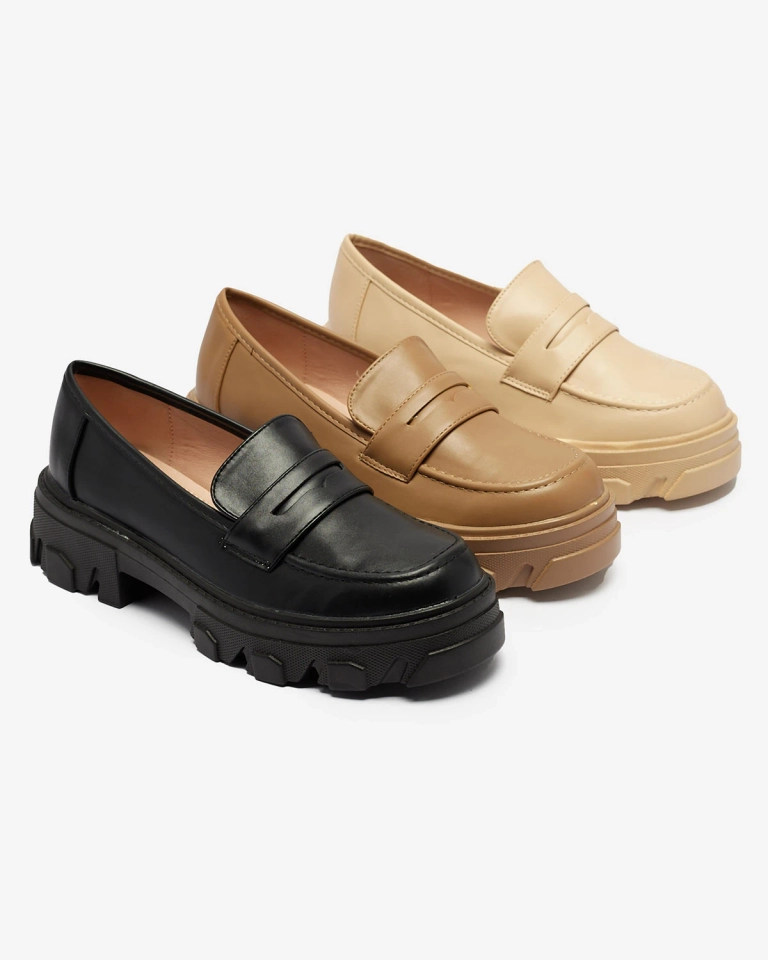 Women's beige moccasins on a solid sole Desika - Footwear