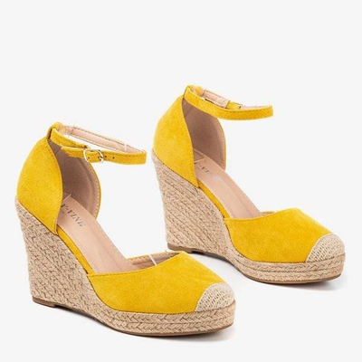 OUTLET Yellow espadrilles on the wedge Bonita - Shoes