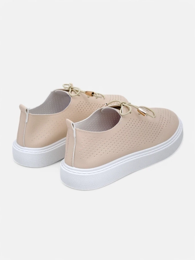 Royalfashion Women's perforated laced sports shoes Vaned