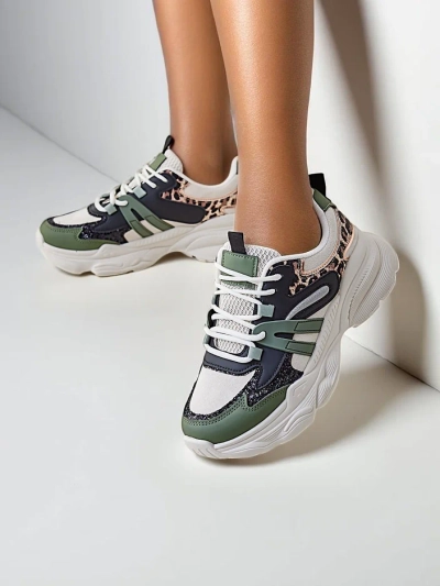 Royalfashion sieviešu sporta kedas uz biezākas zoles Aimo