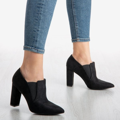 Czarne botki na wyższym słupku Prisha - Obuwie