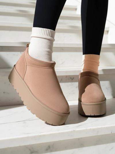 Royalfashion Women's short boots a'la snow boots Ozozi