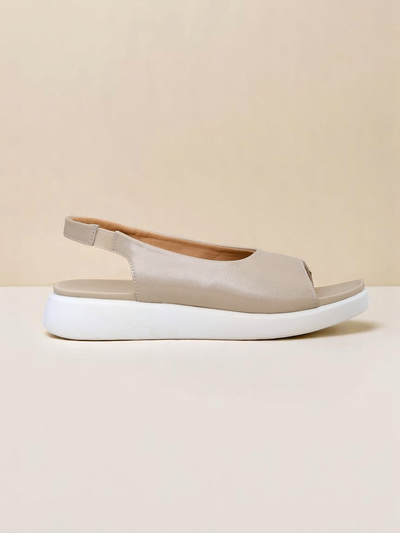 Royalfashion Women's sandals on a thicker sole Luna Shines
