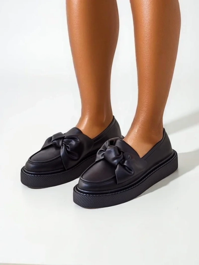 Royalfashion Elegant women's moccasins with a bow Ortto