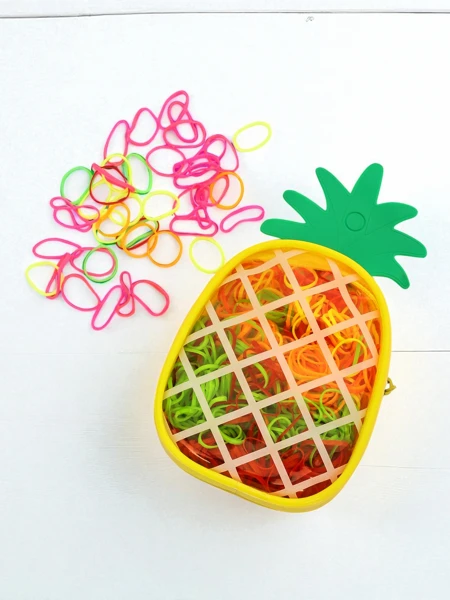 Royalfashion Miltifargede silikongummistrikker Ananas