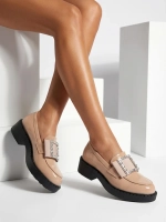 bēšs || gaiši brūns