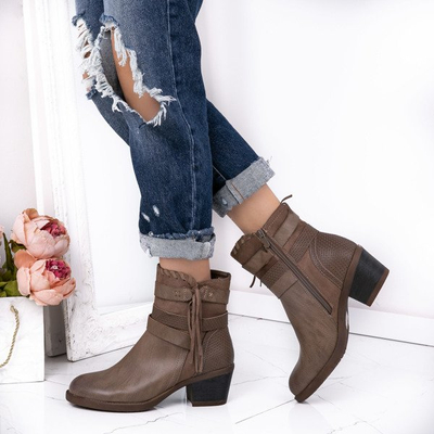 Boots on the post in dark brown Junco - Footwear 1