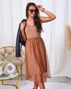 light brown || brown