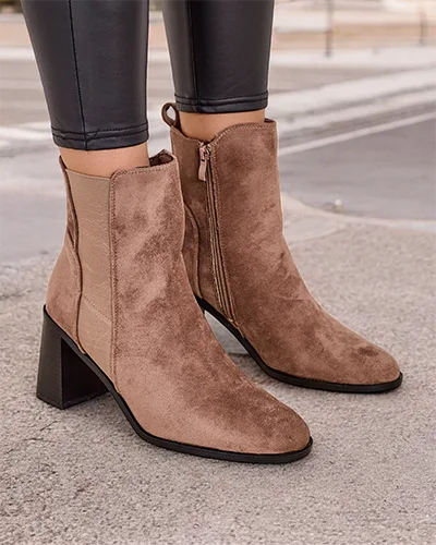 Royalfashion Women's ankle boots on a heel Enotto