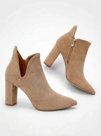 Light brown boots with Alania cut - Footwear