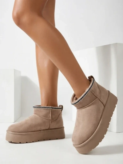 Royalfashion Женские короткие сапоги a'la snow boots Xoalla